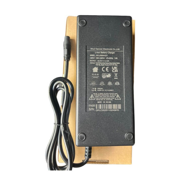 Cargo C1 / C2 eBike Battery Charger 1