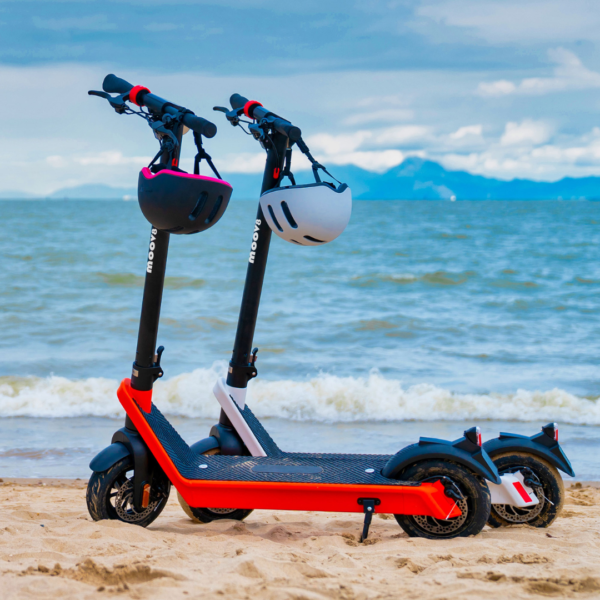 Moov8 X9 Electric Scooter – High Performance Ride for Long Distances - Image 4